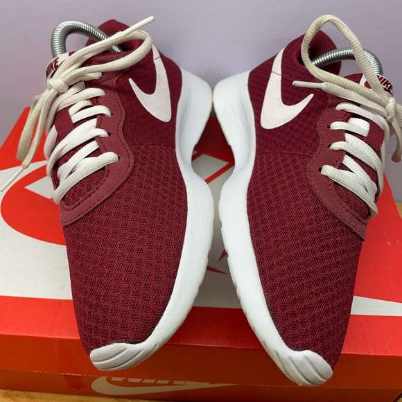 NIKE Tanjun” team red” - Picture 5 of 6